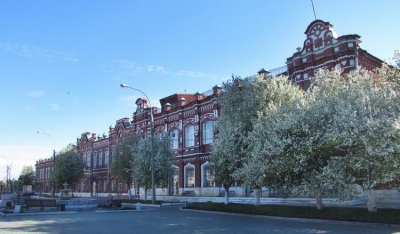 Топ-5 обязательных мест для туристов в городе на границе, которой нет