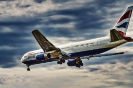 Член экипажа лайнера British Airways заразился оспой обезьян по пути в Сингапур