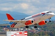 "Азимут" начинает полеты между Москвой и Петербургом и продает билеты по минимальным тарифам