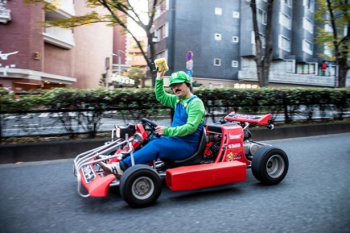 Гонки на картах в стиле Mario (17 фото)