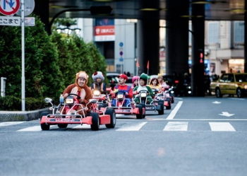 Гонки на картах в стиле Mario (17 фото)